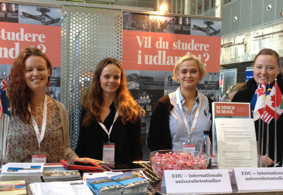 Study Abroad Advisor hos EDU