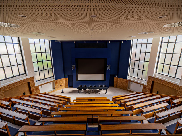 Studer i Paris Frankrig med EDU