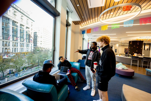 Hvad kan jeg læse i New York? EDU