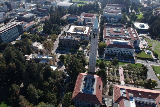 UC Berkeley campus fra oven