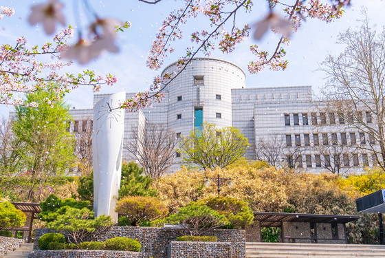 Hanyang University