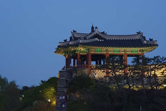 Marie i Suwon, Sydkorea