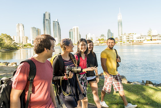 Griffith University, uddannelse i udlandet