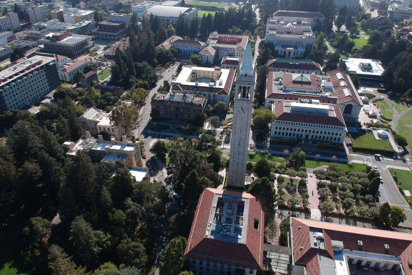 UC Berkeley campus fra oven