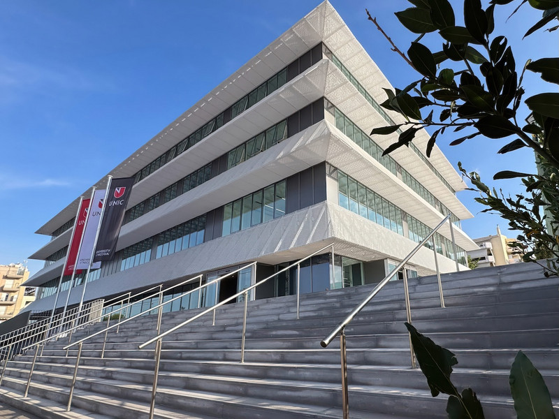 Nicosias helt nye campus i Athen